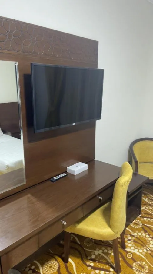 غرف للاجار فندق برادايس امام مسجد بن حسن Apartemen